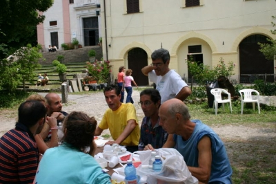 Clicca per vedere l'immagine alla massima grandezza