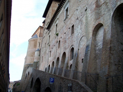 Clicca per vedere l'immagine alla massima grandezza