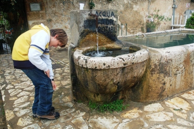 Clicca per vedere l'immagine alla massima grandezza