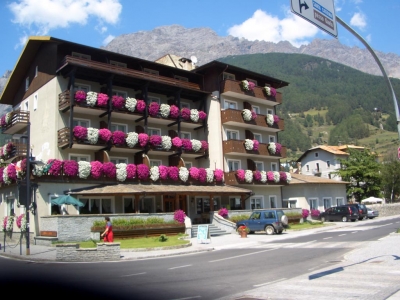 Clicca per vedere l'immagine alla massima grandezza