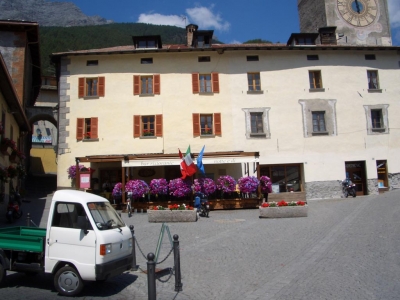 Clicca per vedere l'immagine alla massima grandezza