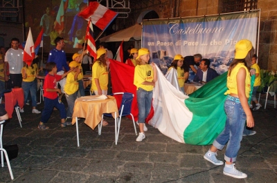 Clicca per vedere l'immagine alla massima grandezza