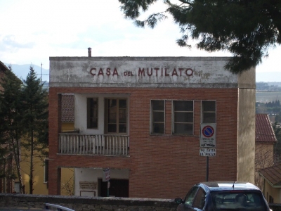Clicca per vedere l'immagine alla massima grandezza