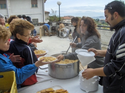 Clicca per vedere l'immagine alla massima grandezza