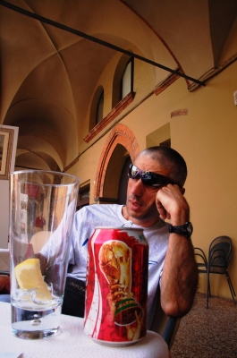 Clicca per vedere l'immagine alla massima grandezza