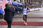 4-12-05-Milanomarathon0396.jpg