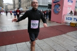 Nome del file=4-12-05-Milanomarathon0898.jpg
Dimensione del file=169KiB
Dimensioni=1024x683
Aggiunta il=04 Dic 2005 4-12-05-Milanomarathon0898.jpg