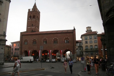Clicca per vedere l'immagine alla massima grandezza