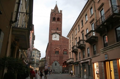 Clicca per vedere l'immagine alla massima grandezza