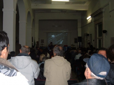 Clicca per vedere l'immagine alla massima grandezza