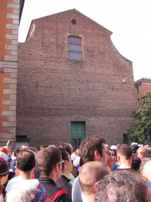 Clicca per vedere l'immagine alla massima grandezza