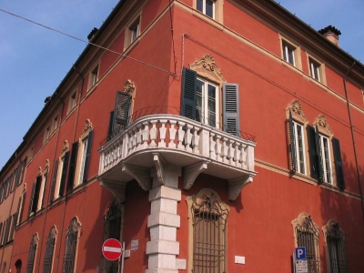 Clicca per vedere l'immagine alla massima grandezza
