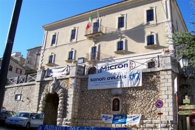 Clicca per vedere l'immagine alla massima grandezza