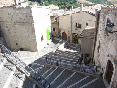 Clicca per vedere l'immagine alla massima grandezza