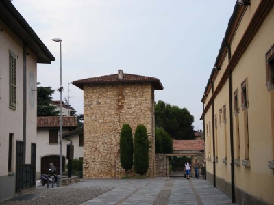 Clicca per vedere l'immagine alla massima grandezza
