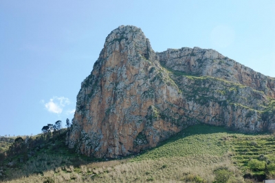 Clicca per vedere l'immagine alla massima grandezza