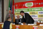 Filename=17_09_2008_Presentazione_MezzadiMomza_roberto_mandelli-0009.jpg
Filesize=155KiB
Dimensions=1024x683
Date added=Sep 17, 2008 17_09_2008_Presentazione_MezzadiMomza_roberto_mandelli-0009.jpg