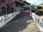 Filename=MaratoninaCastelRozzone_Foto_F_Dellapiana_018.jpg
Filesize=165KiB
Dimensions=1016x762
Date added=Sep 07, 2009 MaratoninaCastelRozzone_Foto_F_Dellapiana_018.jpg