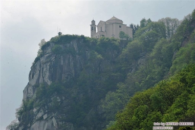 Clicca per vedere l'immagine alla massima grandezza