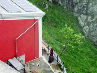 Clicca per vedere l'immagine alla massima grandezza