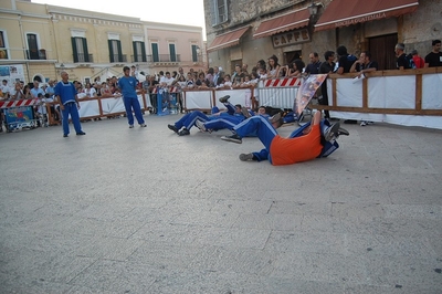 Clicca per vedere l'immagine alla massima grandezza