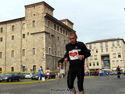 Clicca per vedere l'immagine alla massima grandezza