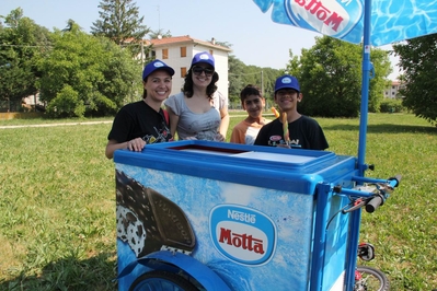 Clicca per vedere l'immagine alla massima grandezza
