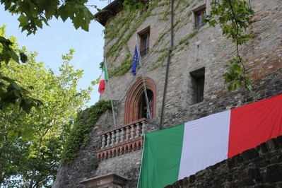 Clicca per vedere l'immagine alla massima grandezza