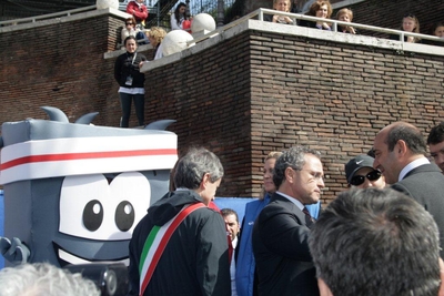 Clicca per vedere l'immagine alla massima grandezza