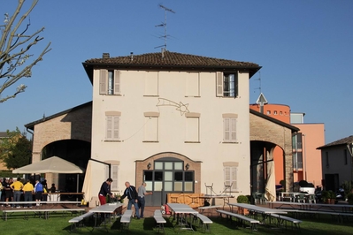 Clicca per vedere l'immagine alla massima grandezza