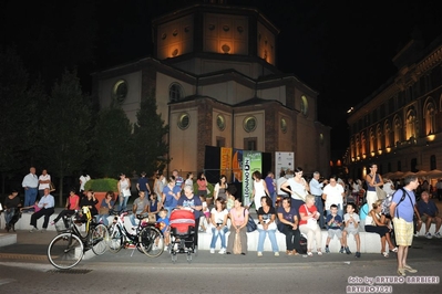 Clicca per vedere l'immagine alla massima grandezza