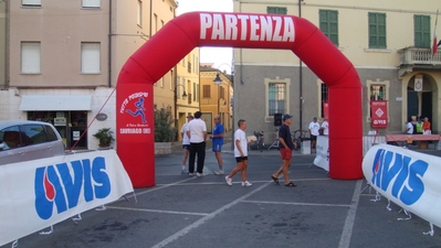 Clicca per vedere l'immagine alla massima grandezza