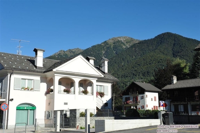 Clicca per vedere l'immagine alla massima grandezza