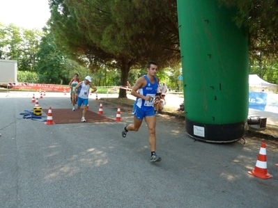 Clicca per vedere l'immagine alla massima grandezza