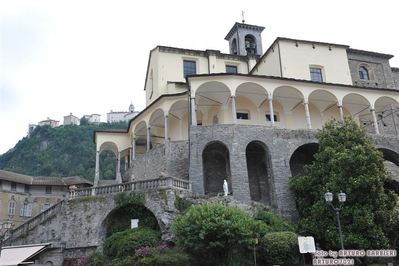 Clicca per vedere l'immagine alla massima grandezza