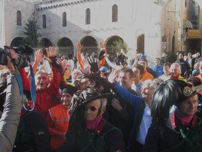 Clicca per vedere l'immagine alla massima grandezza