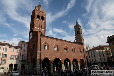 Clicca per vedere l'immagine alla massima grandezza