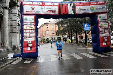 Clicca per vedere l'immagine alla massima grandezza