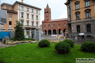 Clicca per vedere l'immagine alla massima grandezza