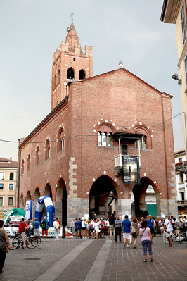 Clicca per vedere l'immagine alla massima grandezza