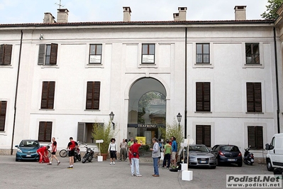 Clicca per vedere l'immagine alla massima grandezza