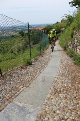 Clicca per vedere l'immagine alla massima grandezza