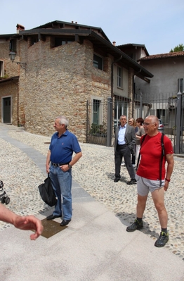 Clicca per vedere l'immagine alla massima grandezza