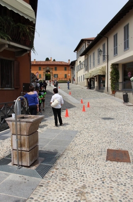 Clicca per vedere l'immagine alla massima grandezza