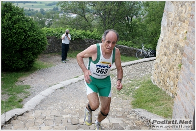 Clicca per vedere l'immagine alla massima grandezza