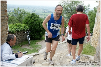 Clicca per vedere l'immagine alla massima grandezza