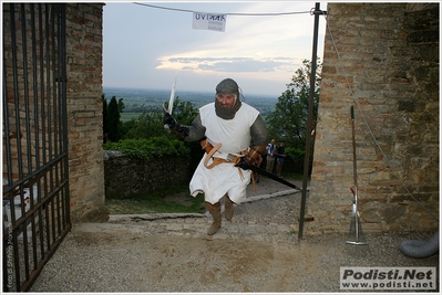 Clicca per vedere l'immagine alla massima grandezza