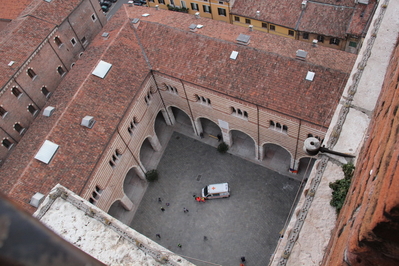 Clicca per vedere l'immagine alla massima grandezza