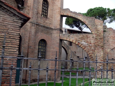 Clicca per vedere l'immagine alla massima grandezza