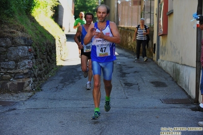 Clicca per vedere l'immagine alla massima grandezza